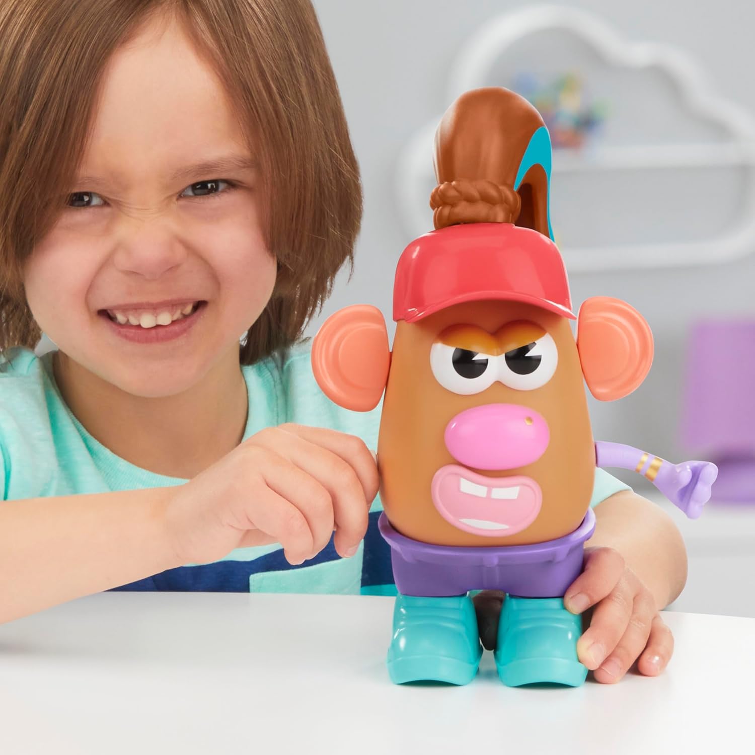 Potato Head Express Yourspud Playset with 1 Potato Body and 32 Accessories