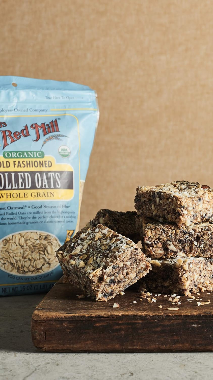 Bob's Red Mill Organic Old Fashioned Rolled Oats, 32oz (Pack of 4) - Non GMO