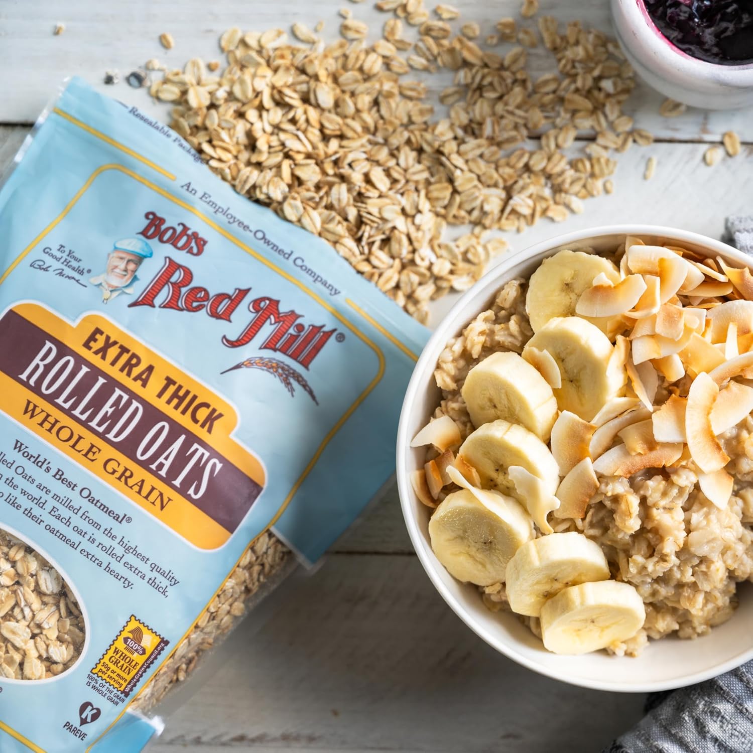 Bob's Red Mill Organic Extra Thick Rolled Oats, 32oz (Pack of 4) - Non GMO