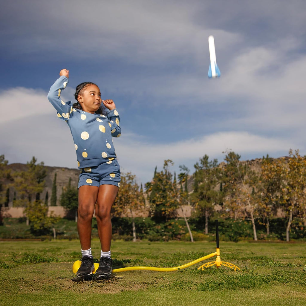 Stomp Rocket Jr Glow Rocket Launcher for Kids - 4 Glow-in-The-Dark Rockets